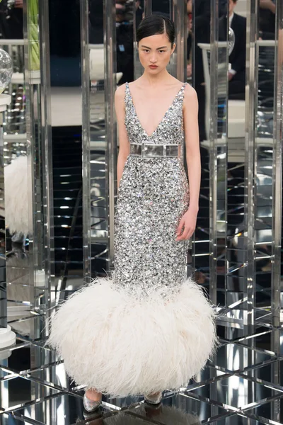 Look 61